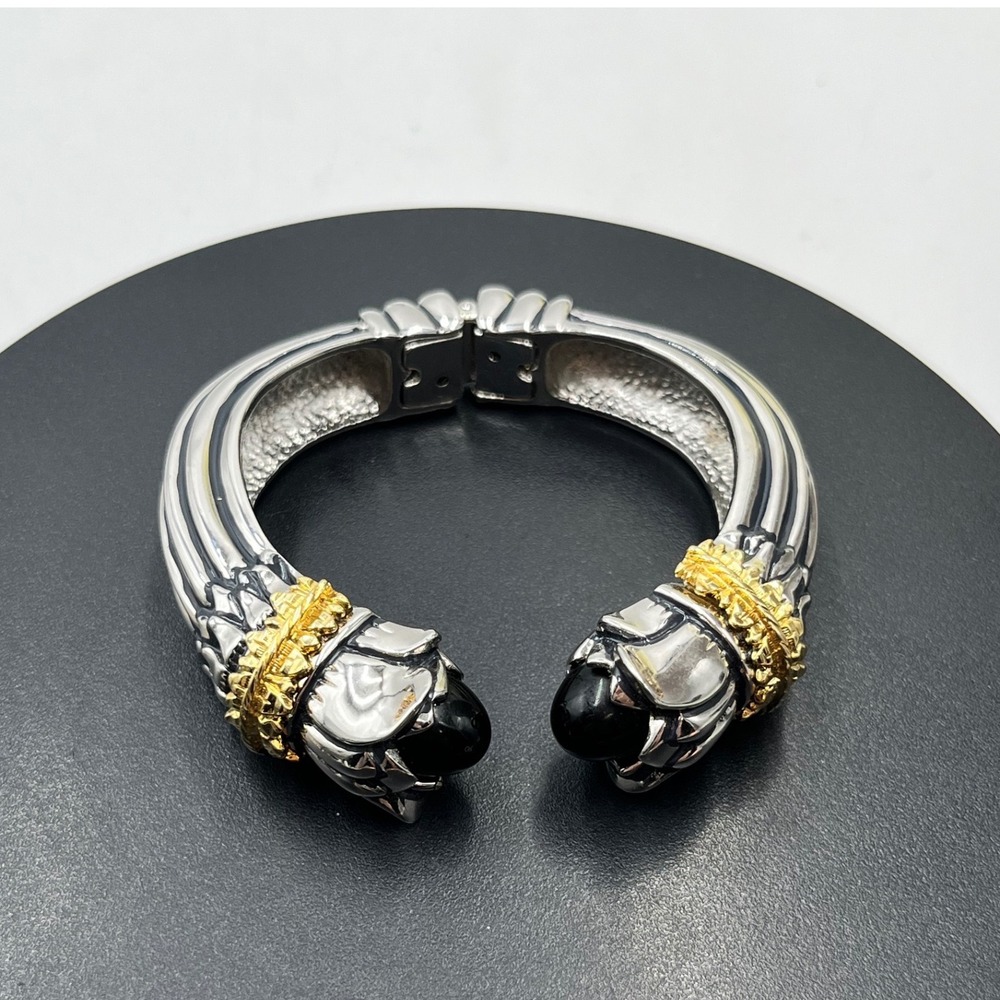 Toni Guard Vintage Two Tone Black Onyx Mogul Hinged Chunky Cuff bracelet